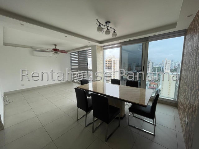 Exclusive Apartment in Obarrio